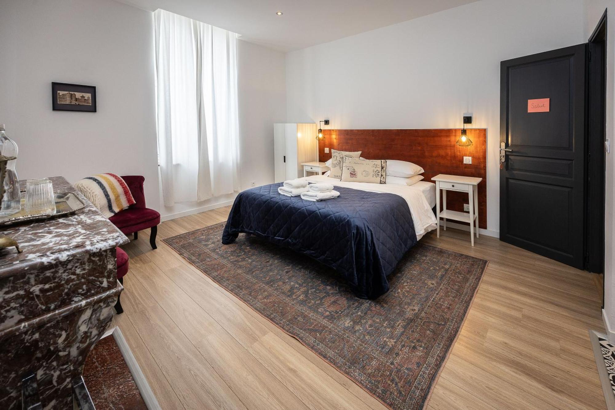 Salut Chambre d'hote Carcassonne Extérieur photo